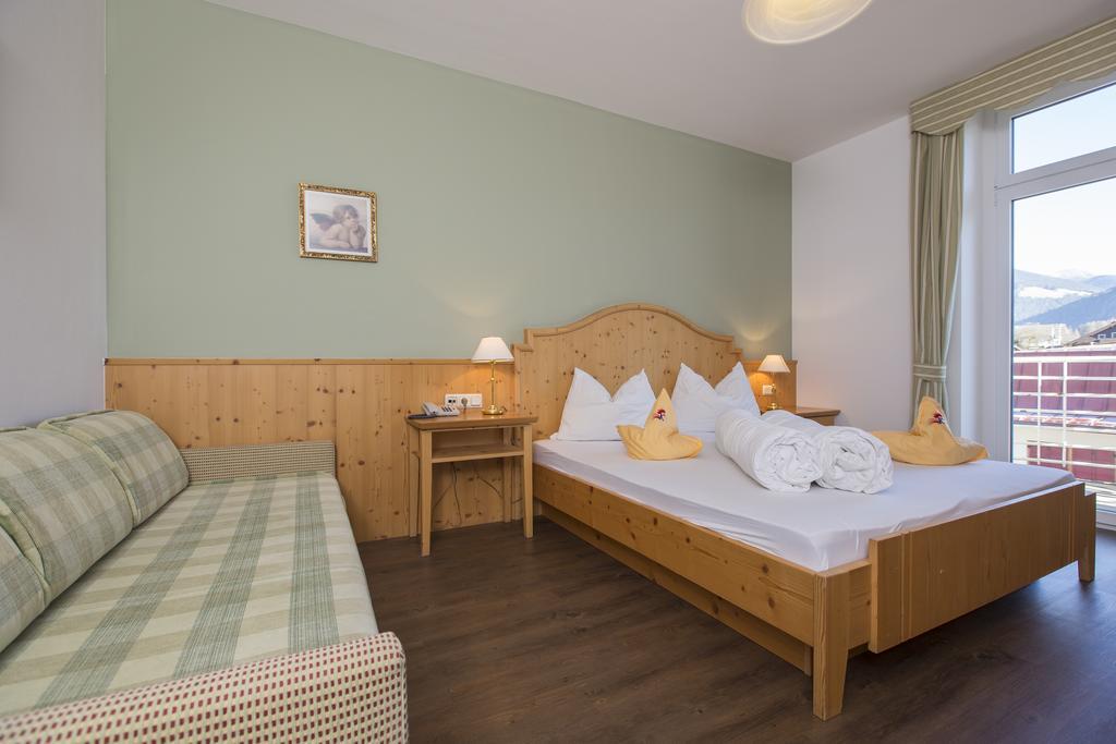 Hotel Kronplatz Olang Eksteriør bilde