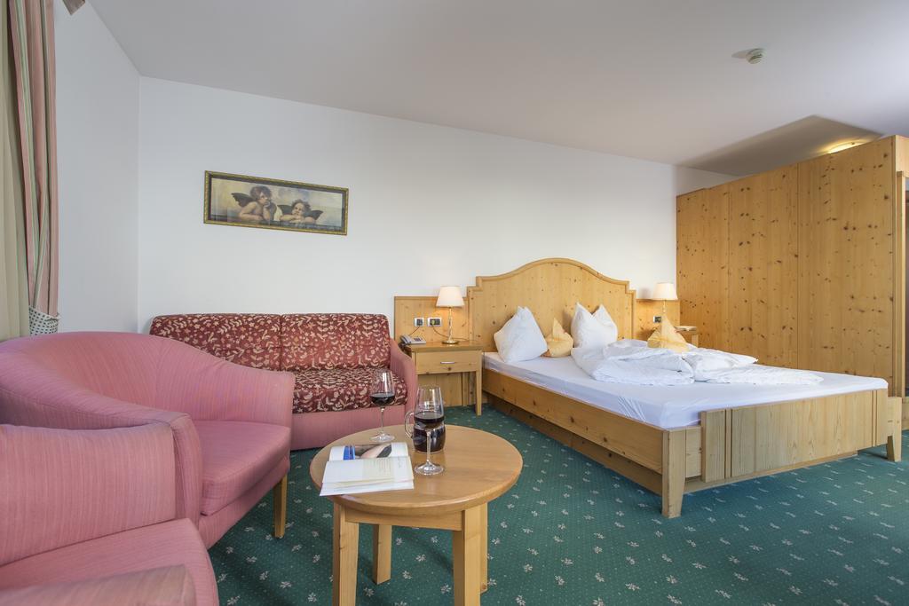 Hotel Kronplatz Olang Eksteriør bilde